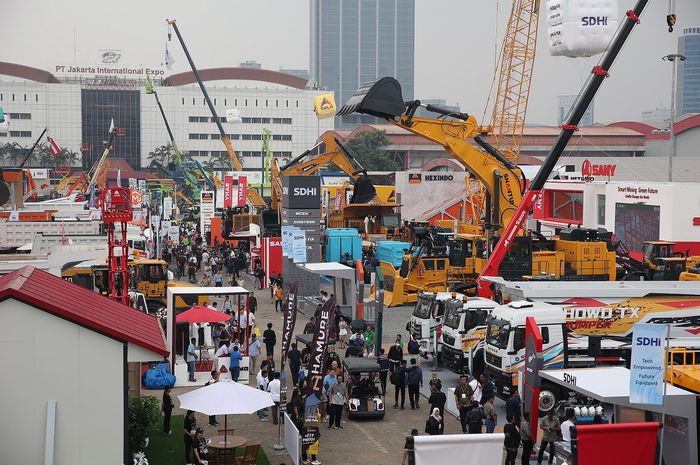 Pameran alat berat IEE Series 2025 di JIExpo Kemayoran, (17-20/9/25)