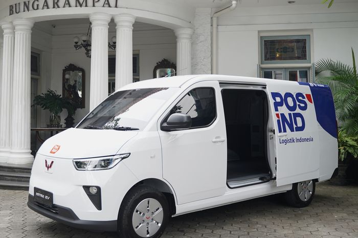 Total 25 unit mobil listrik Wuling jadi kendaraan Pos Indonesia