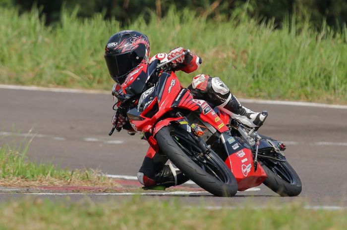 Pembalap Muda Honda Daya Jayadi Racing Team di Kejurda ROad Race