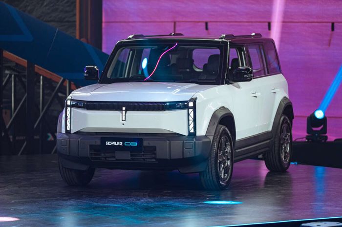 Tampang iCaur 03, mobil listrik Chery J6 versi Malaysia.