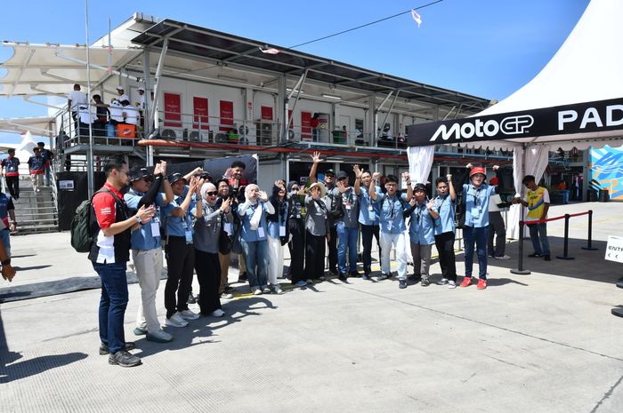 Keseruan program Pertamina Goes To Campus (PGTC) di gelaran MotoGP Indonesia 2025