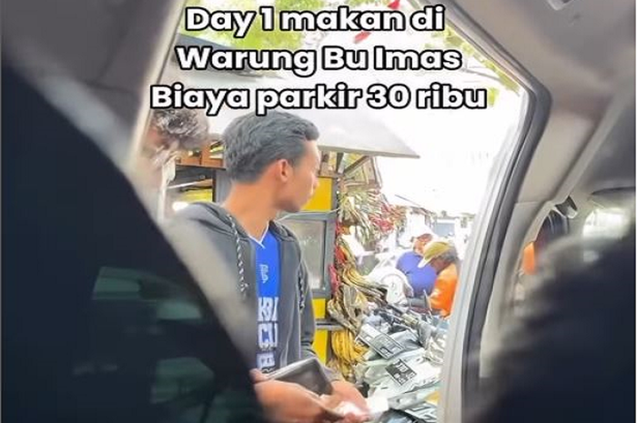 Viral Toyota HiAce digetok bayar parkir Rp 30.000 di Jalan Balonggede, kota Bandung, Jawa Barat