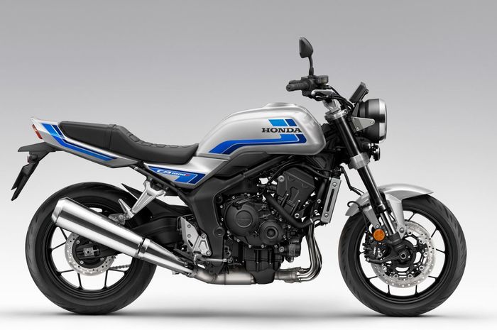 penampakan Honda CB1000F Wolf Silver Metallic (Blue Stripe) versi terbaru