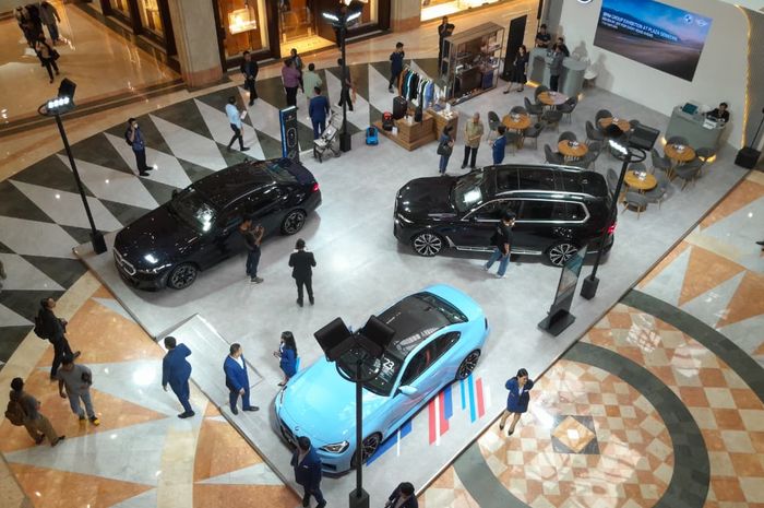 BMW Group Indonesia resmi menggelar BMW Group Plaza Senayan Exhibition mulai 17 -19 Oktober 2025 di Main Atrium, Plaza Senayan, Jakarta.