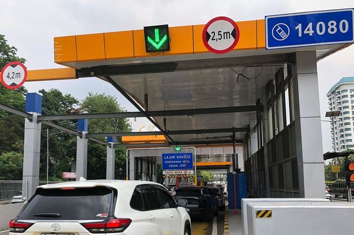 Tujuh gerbang tol Dalam Kota Jakarta (Cawang-Tomang-Pluit) telah beroperasi normal pasca hangus dibakar dalam kerusuhan Agustus 2025