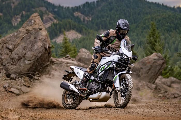 Motor Adventure Bergaya Rally, Inilah Kawasaki KLE 500 Baru, Siap Masuk  Indonesia - Gridoto