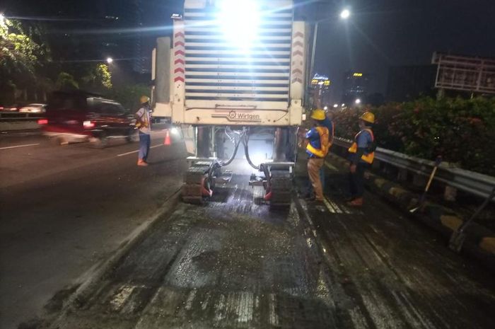 Ilustrasi pekerjaan pemeliharaan di sejumlah titik Tol JORR Seksi E dan W2S