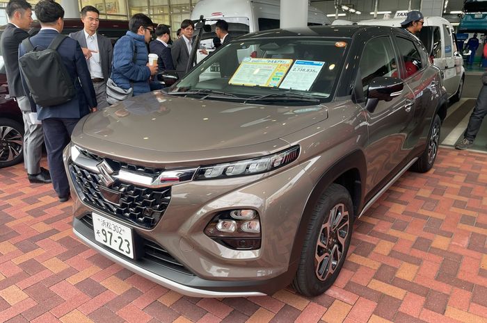 Suzuki Fronx untuk pasar domestik Jepang (JDM)