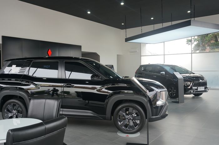 Unit display di Mitsubishi Motors DIPO Garut
