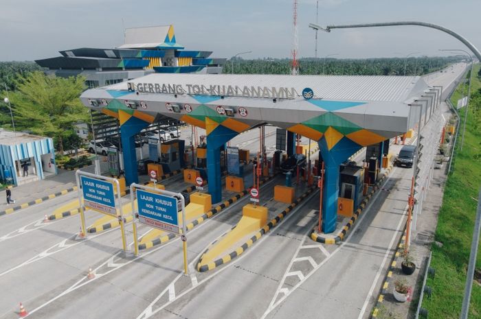 Gerbang tol Kualanamu, Deli Serdang, Sumatera Utara