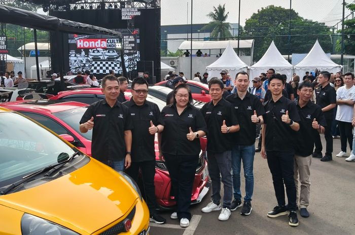 Manajemen HPM dalam Honda Culture Vol.2 di Cibis Park Jaksel (15/11)