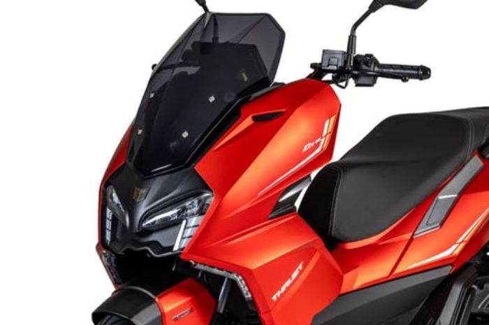 penampakan motor matik baru Thrust DSR 200 dari Eropa, jadi pesaing Yamaha NMAX dan Honda PCX