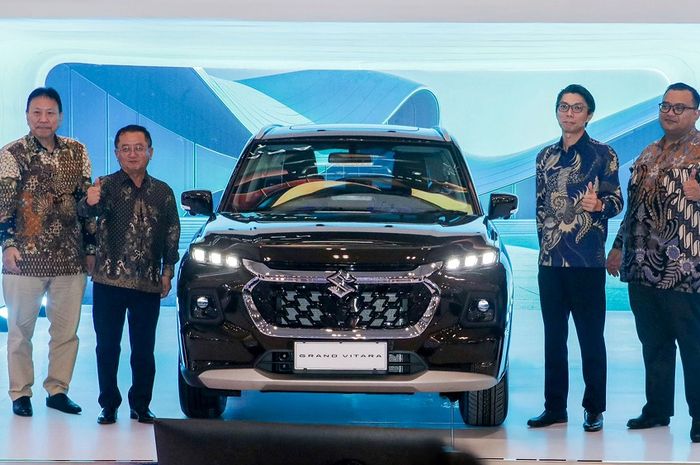 Suzuki Grand Vitara Hybrid Facelift di GJAW 2025