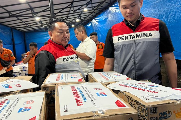 Penyaluran Bantuan Awal untuk Warga Terdampak Banjir dan Longsor di Sibolga dan Tapanuli