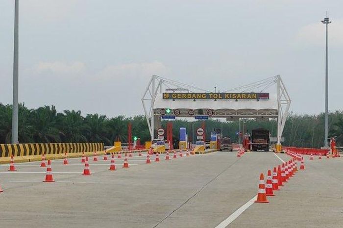 Gerbang tol Kisaran Trans Sumatera