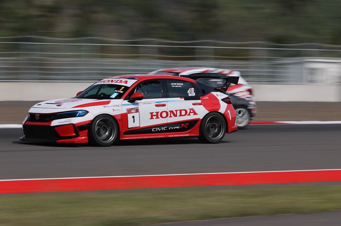 Honda Racing Indonesia (HRI) menargetkan hasil maksimal pada seri penutup Mandalika Festival of Speed 2025 yang digelar 13&ndash;14 Desember 2025