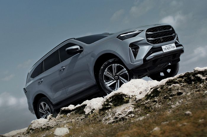 Isuzu MU-X Ultimate bermesin MaxForce.