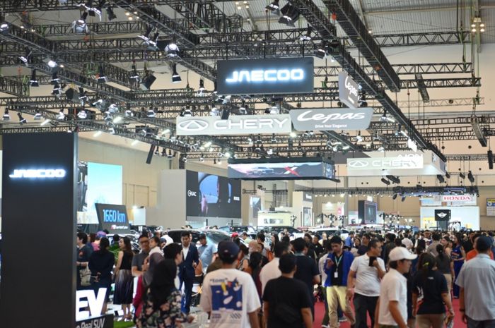 Penjualan kendaraan di pameran GAIKINDO meningkat