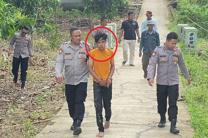 Dalam lingkaran merah, pelaku begal sopir taksi online yang berpura-pura jadi penumpang di wilayah Kertajati, Majalengka, Jawa Barat