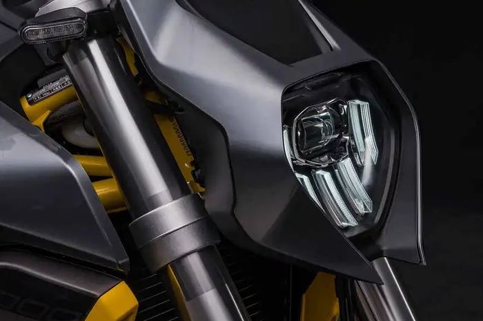 penampakan power cruiser baru dari Zongshen yang punya desain sangar ala Ducati Diavel