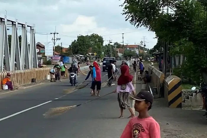 Jembatan Sewo di jalur Pantura perbatasan Subang-Indramayu,m Jawa Barat