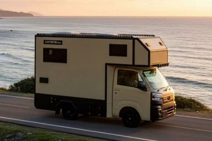 penampakan Daihatsu Hijet versi modifikasi bernama Dune Rover, serasa membawa kamar hotel berjalan