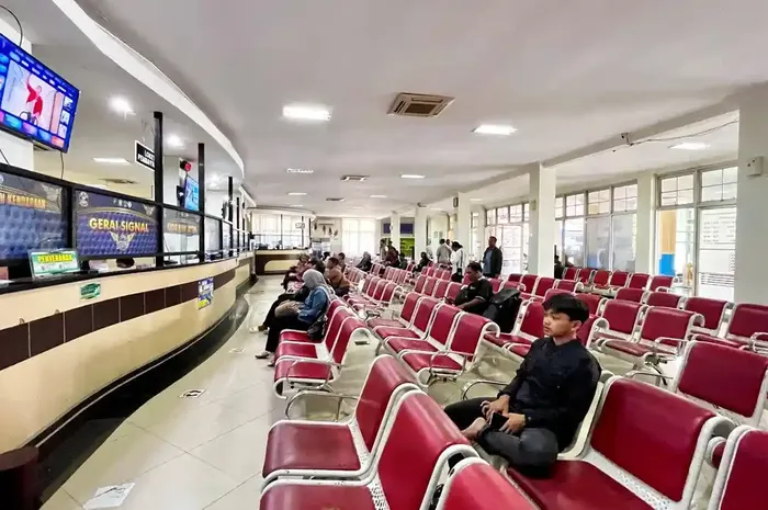 Suasana di kantor Samsat Wonosobo cenderung agak sepi setelah muncul gerakan stop bayar pajak