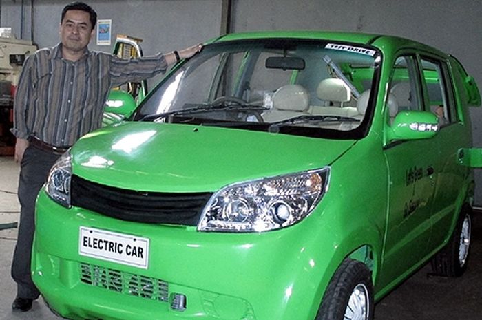 Dasep Ahmadi, penggagas mobil listrik di Indonesia 