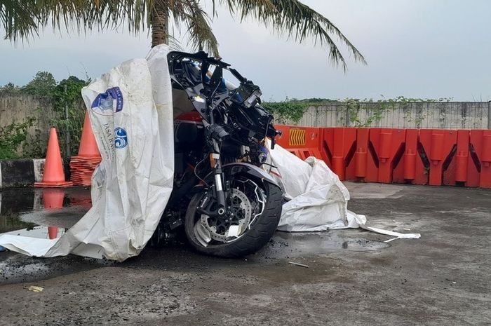 Harley-Davidson yang terlibat kecelakaan dengan Jupiter MX di Kulon Progo