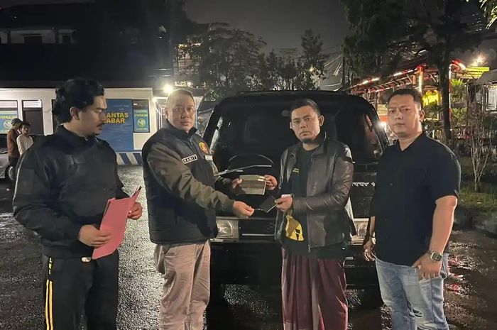 Kasus pencurian Suzuki Carry pikap di Ciawi, Bogor berhasil diungkap polisi dengan cara penyamaran