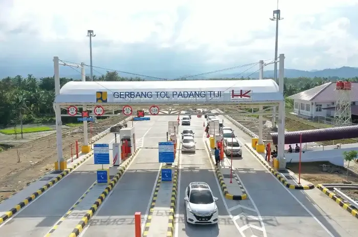 Gerbang tol Padang Tiji ruas tol Sigli-Banda Aceh seksi 1 Padang Tiji-Seulimeum