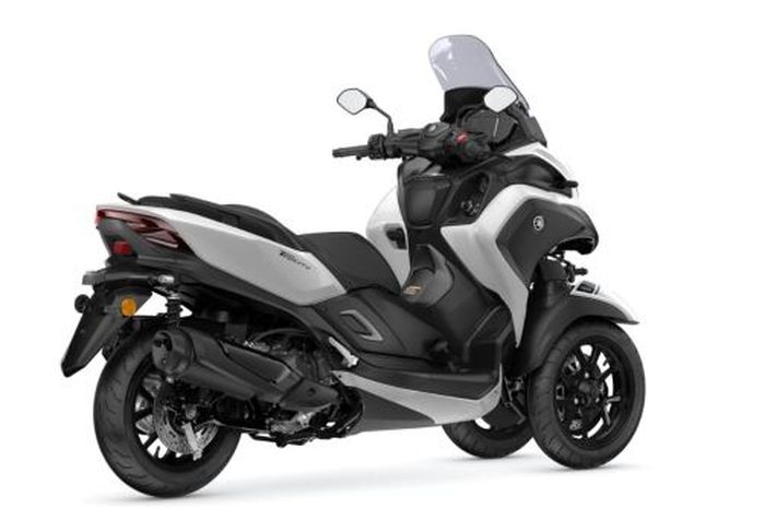 penampakan versi terbaru skutik Yamaha Tricity 300, dilengkapi fitur keselamatan airbag mirip mobil