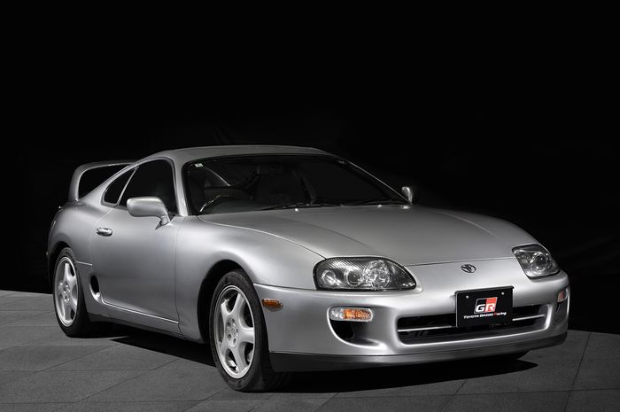 Toyota Supra Mk.4 (A80).