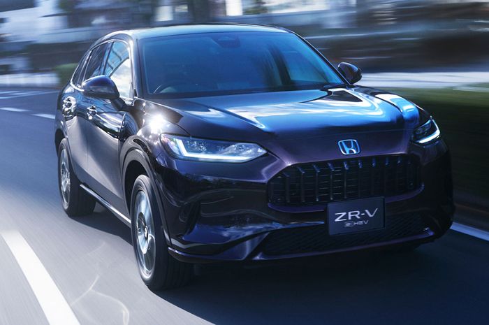 Honda ZR-V e:HEV terbaru.