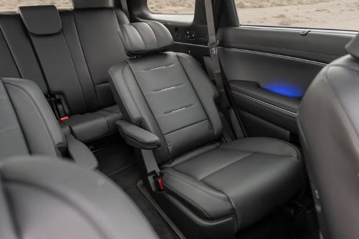 Hyundai lakukan recall ke Palisade bermula seorang anak kecil terjepit jok