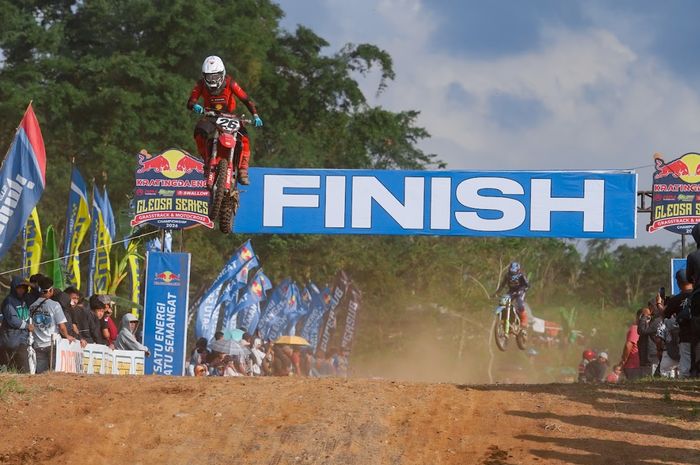 Ducati MX Team Indonesia raih double podium