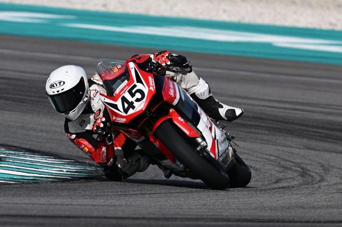 Muhammad Badly Ayatullah salah satu pembalap yang siap berlaga di 2026