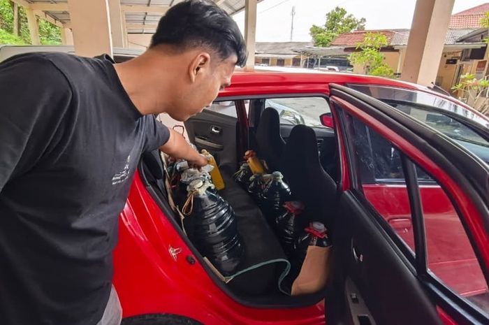 Toyota Agya diamankan polisi karena pemilik nekat timbun 272 liter Pertalite