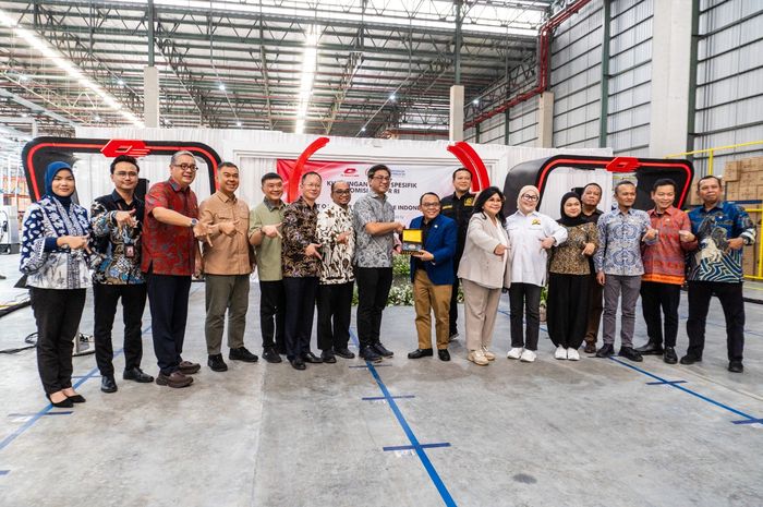 Pabrik QJMotor Manufacture Indonesia menerima kunjungan kerja dari Dewan Perwakilan Rakyat Republik Indonesia (DPR RI)