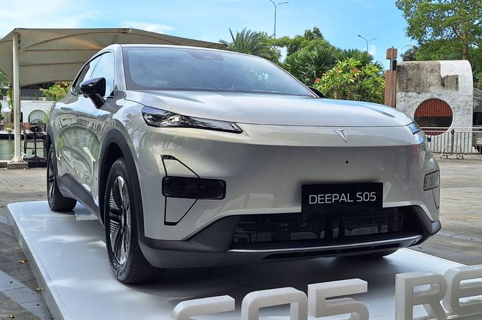 Ini Dua Kelebihan Teknologi REEV Changan Deepal S05 dibandingkan Mobil Hybrid Biasa