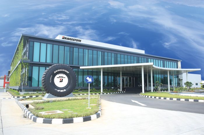 Ilustrasi pabrik Bridgestone