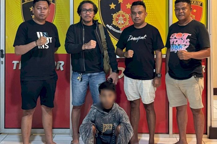 Unit Jatanras Satreskrim Polres Kupang Kota meringkus pemuda inisial AADS (29) yang mencuri helm NHK di kantor Polres Kupang Kota