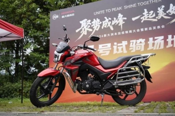 penampakan motor baru Honda CBF150 model 2026, tampil praktis dan irit BBM