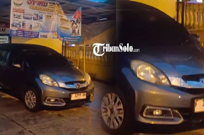 Honda Mobilio terparkir misterius di Pasar Wonogiri, temuan BPKB di kabin bikin curiga