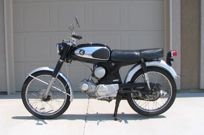 Honda S90 didatangkan secara CBU dari Jepang