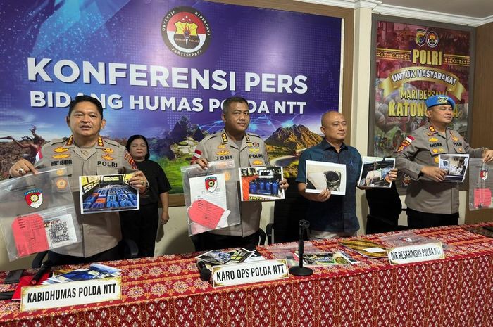 Konferensi Pers pengungkapan kasus mafia solar ilegal oleh Polda Nusa Tenggara Timur