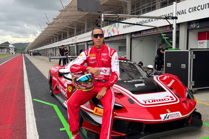 Pembalap Indonesia, Sean Gelael di ajang balap GT World Challenge Asia 2026 di Pertamina Mandalika International Circuit, Lombok, Nusa Tenggara Barat, pada 2&ndash;3 Mei 2026.