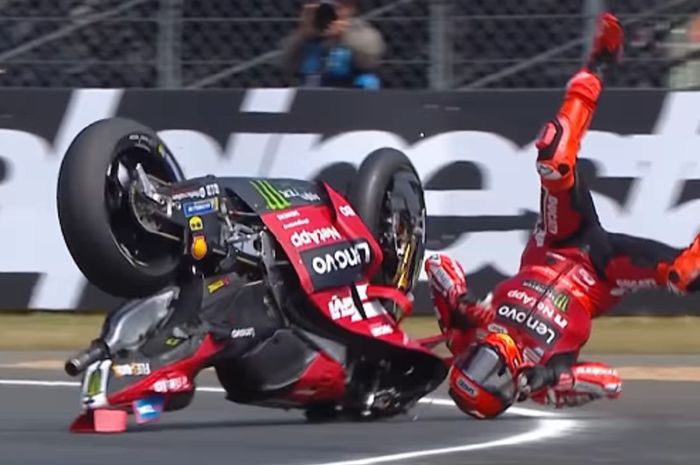 Marc Marquez alami high side