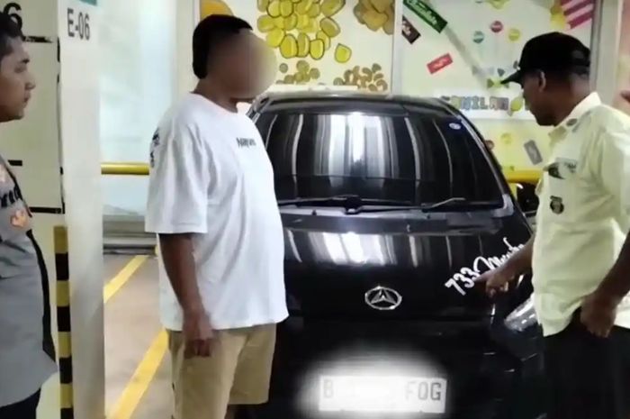 Jengkel mobil kena air kotor saat Jumat bersih, pemilik nekat aniaya pegawa SPBU