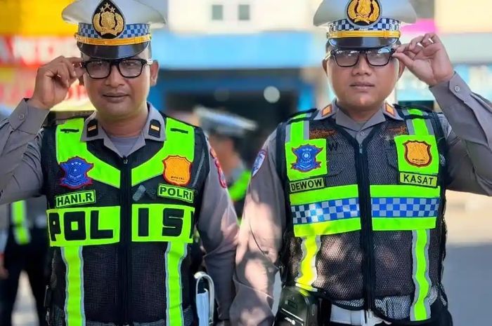 Kacamata ointar yang digunakan untuk mendukung penindakan tilang elektronik